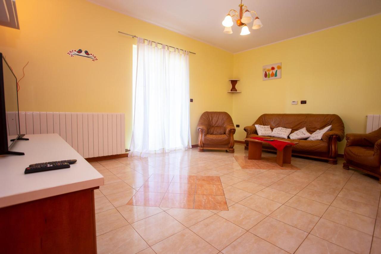 Holiday Home Labud Žminj Esterno foto