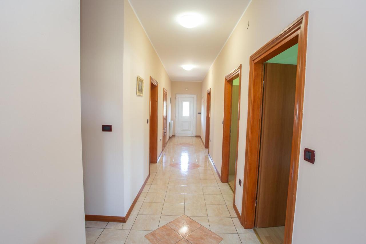 Holiday Home Labud Žminj Esterno foto